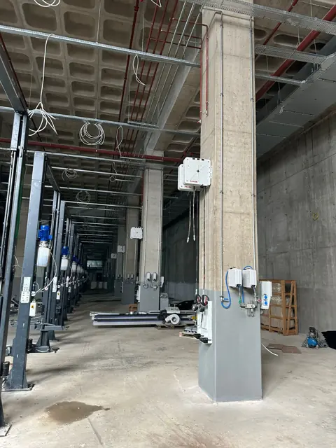 Säulenmontierte Druckluftstation